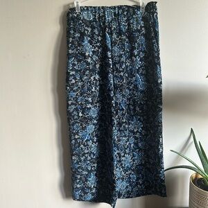 Flowy pants